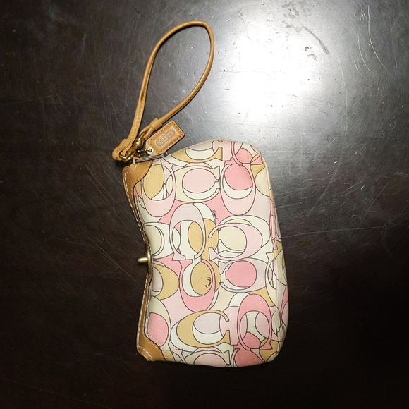 COPY - Coach Soho Multi Print wristlet - Picture 1 of 6